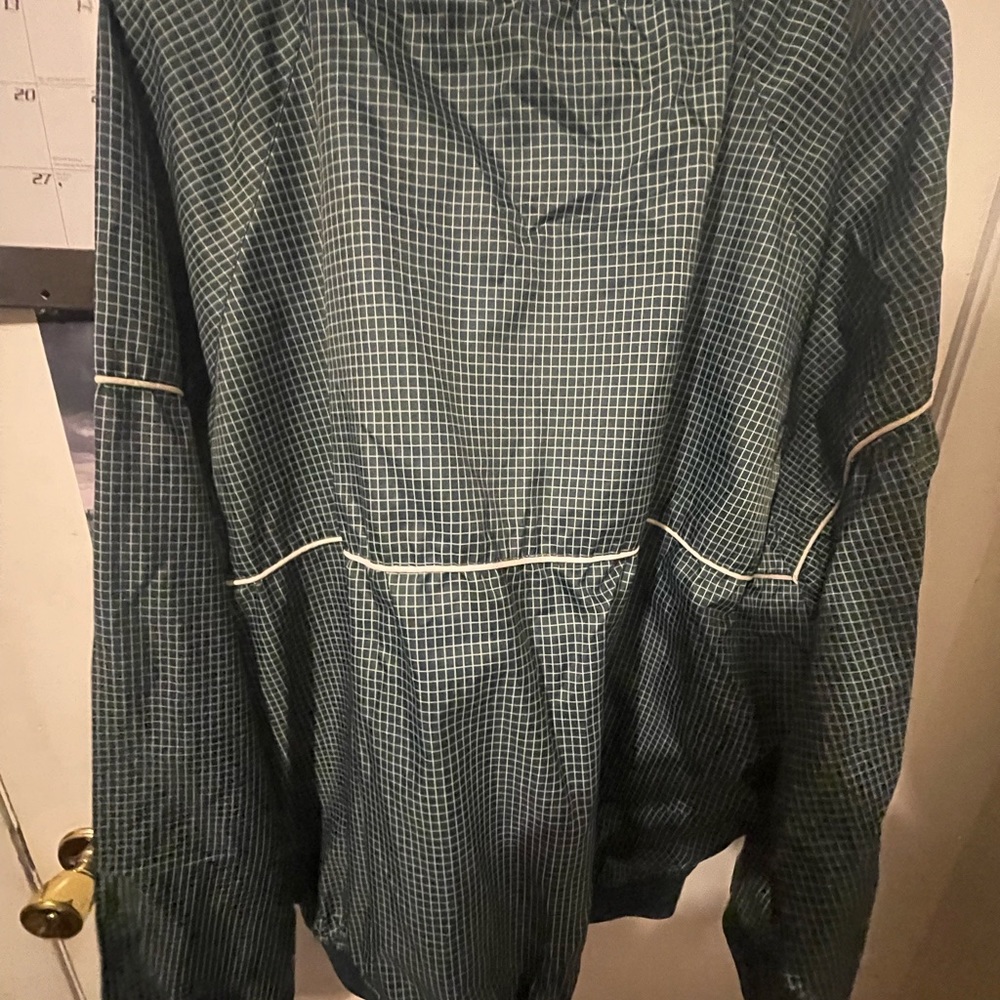 Vintage style Athletic works light pullover